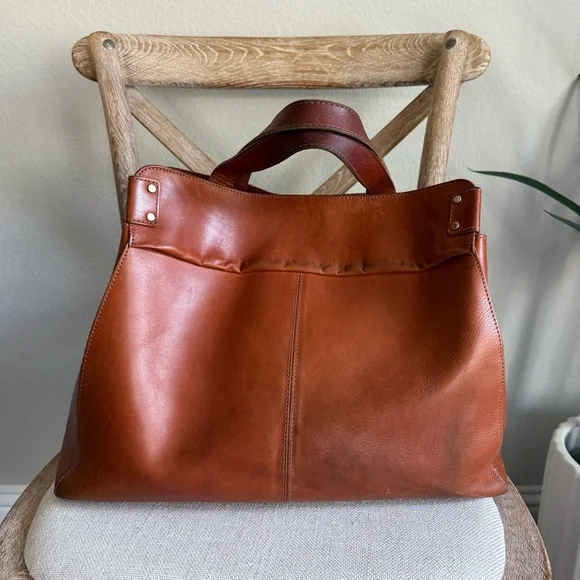 Sezane Sam leather tote bag - Picture 2 of 13